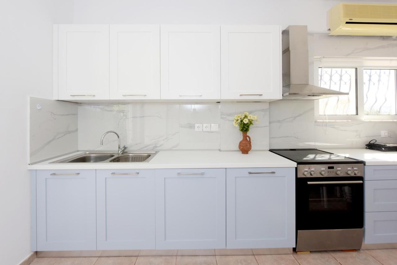 גנאדי Villa Irilena - 4Bdr Beach House מראה חיצוני תמונה